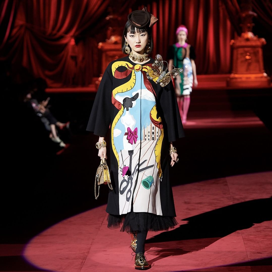 Класика, розкіш і сюрреалізм: як пройшов показ Dolce & Gabbana на Тижні моди в Мілані FW 19/20