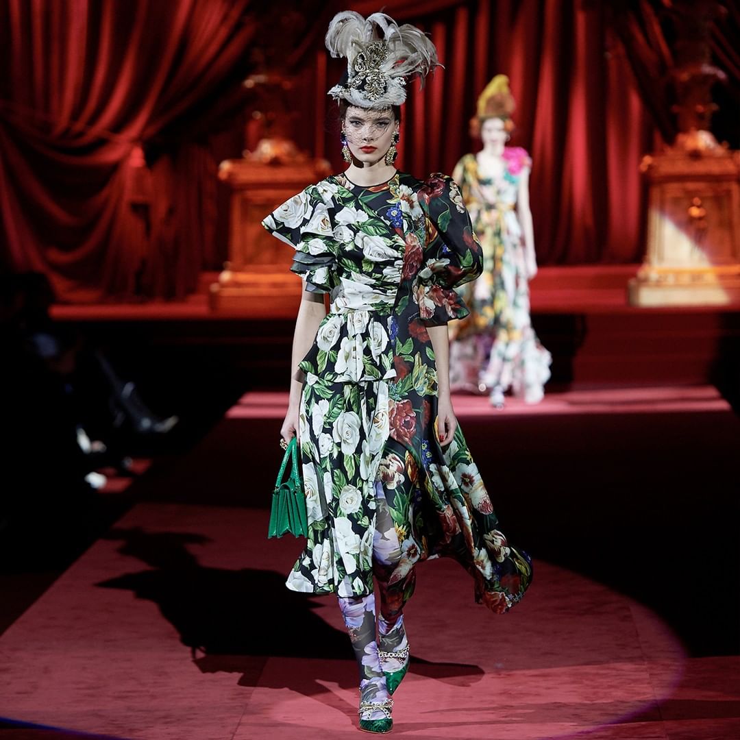 Класика, розкіш і сюрреалізм: як пройшов показ Dolce & Gabbana на Тижні моди в Мілані FW 19/20