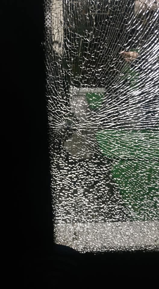 Во Львове обстреляли пассажирский автобус: фото и видео инцидента