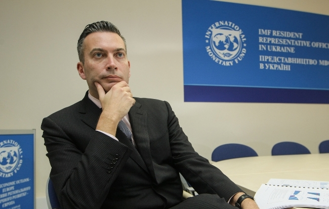 Новини України за 5 травня: підвищення тарифів на тепло і старт ЗНО