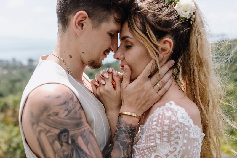 MamaRika вийшла заміж і втекла з коханим на острів (фантастичні фото)