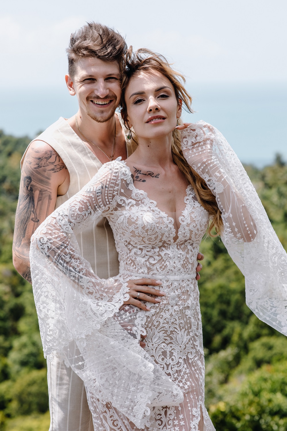 MamaRika вийшла заміж і втекла з коханим на острів (фантастичні фото)