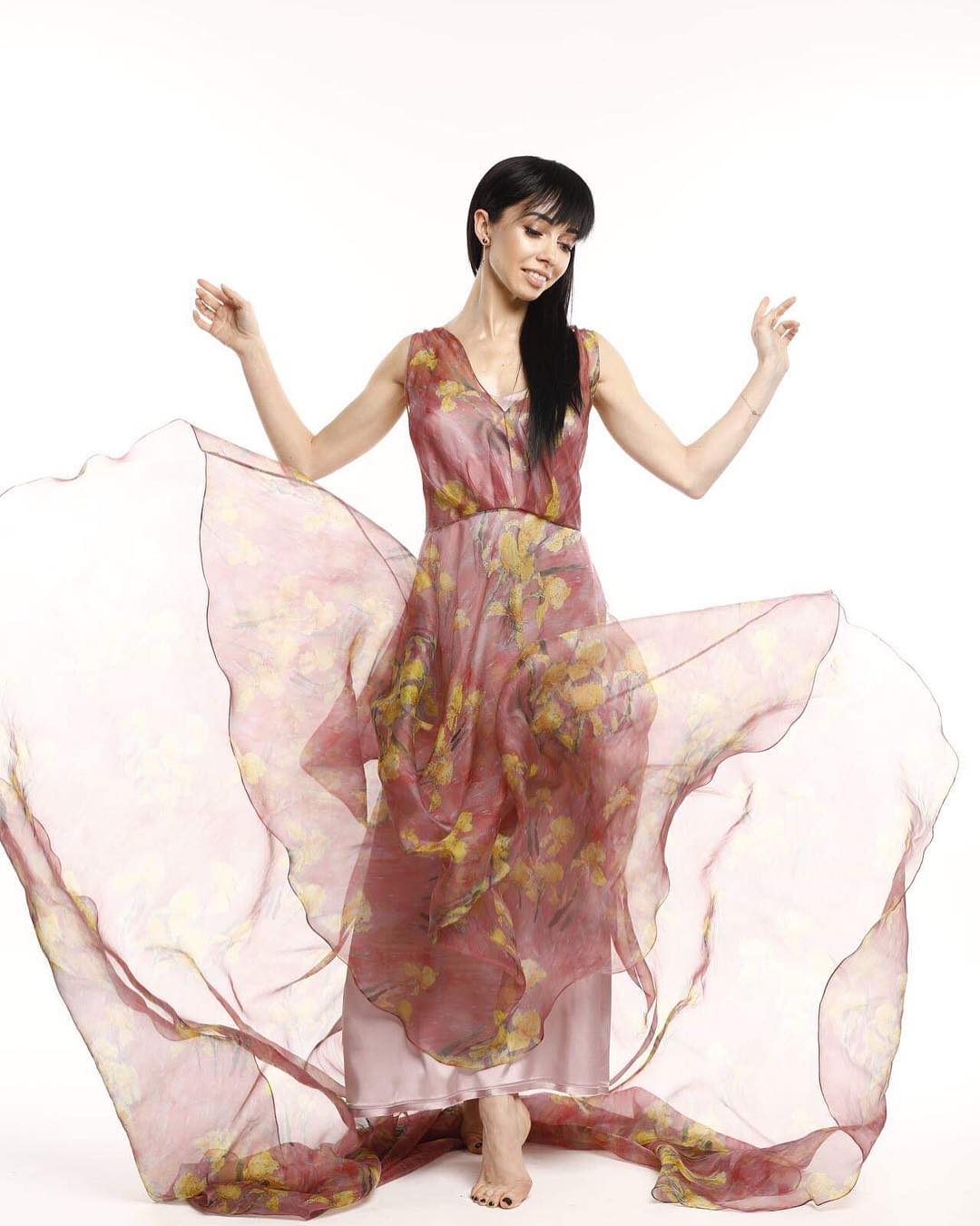 Прекрасная фея: Екатерина Кухар покорила нежным образом