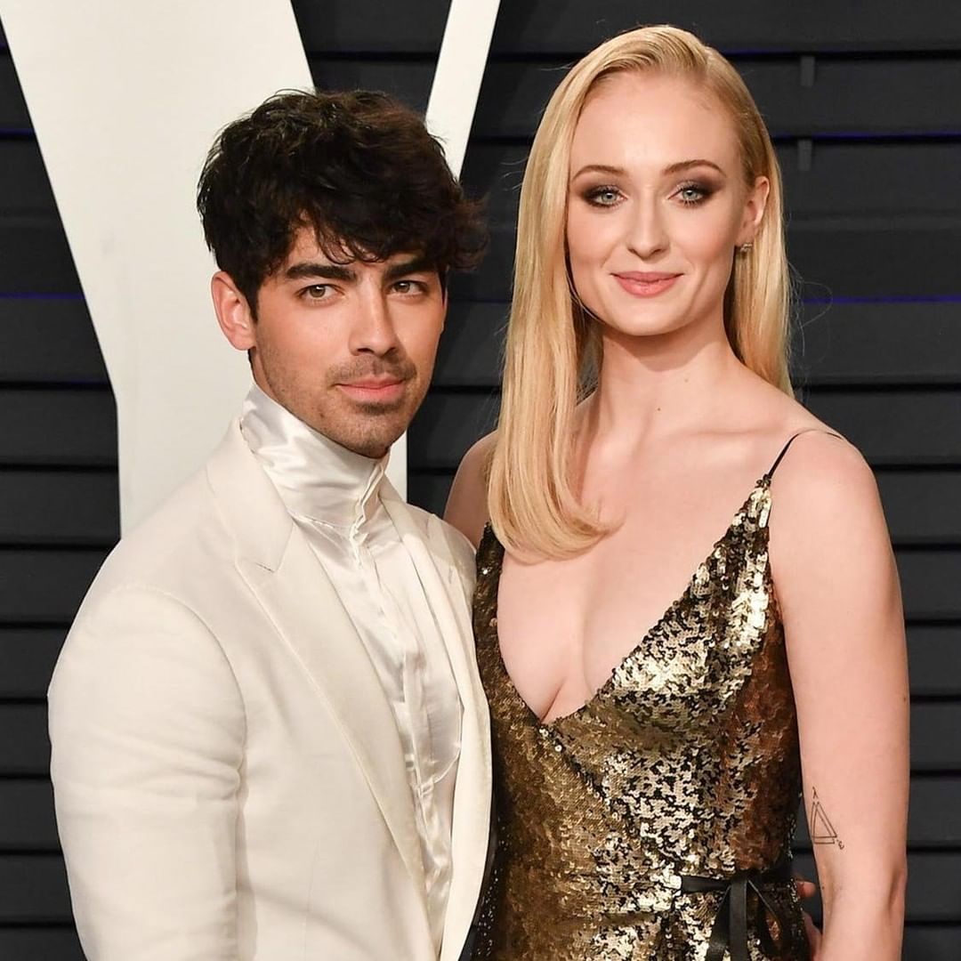 Поженил Элвис Пресли: звезда "Игры престолов" тайно вышла замуж