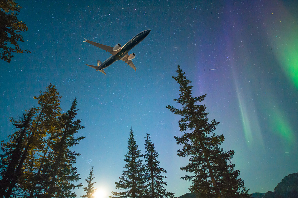 У небо піднявся абсолютно новий "Боїнг": неймовірні фото лайнера 737-10 MAX