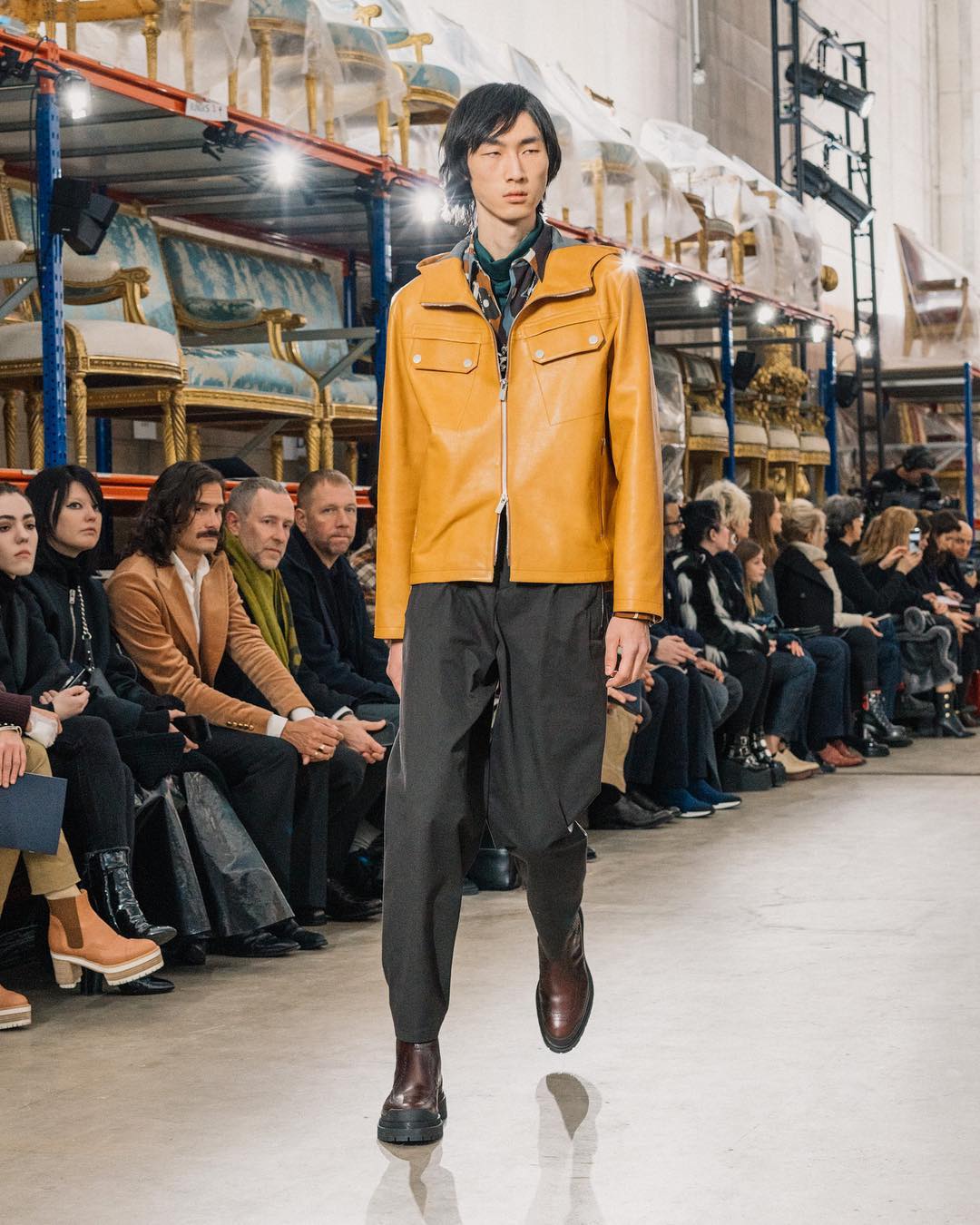 Музейная классика и переосмысление роскоши в мужской коллекции Hermes FW19/20