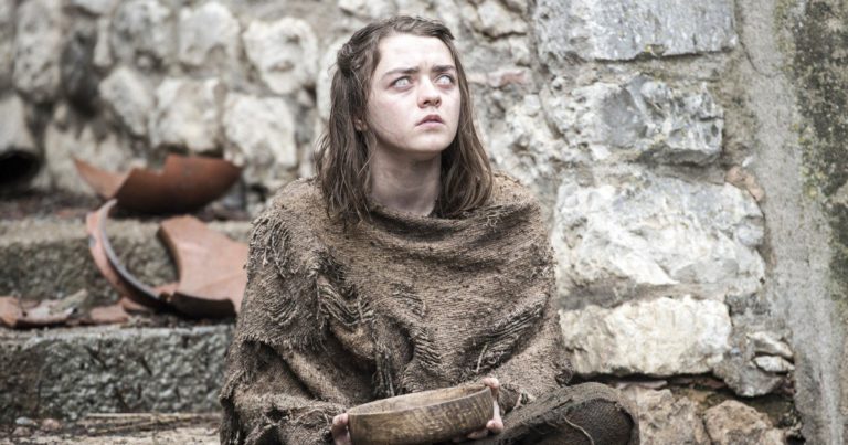 Кхалиси, Санса и Дайенерис: сериал "Игра престолов" побил новый рекорд