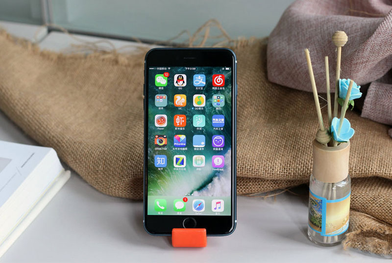 iPhone 7: всі фото і відео новинки від Apple