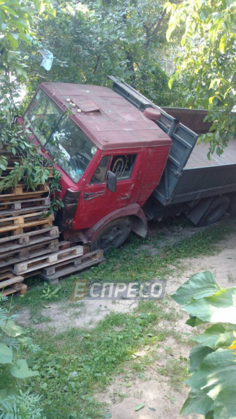 В Киеве столкнулись семь автомобилей, пострадал ребенок