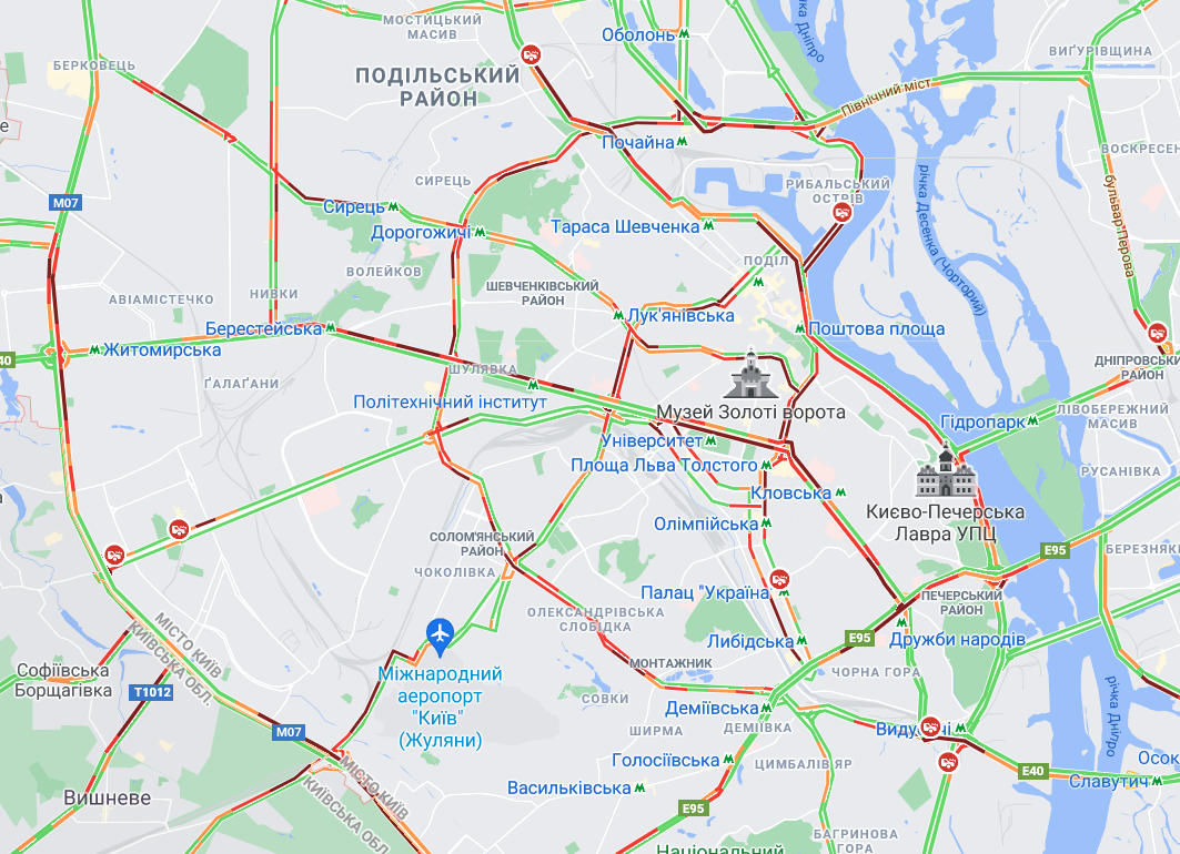 Киев под вечер вновь остановился в пробках: какие улицы лучше объехать