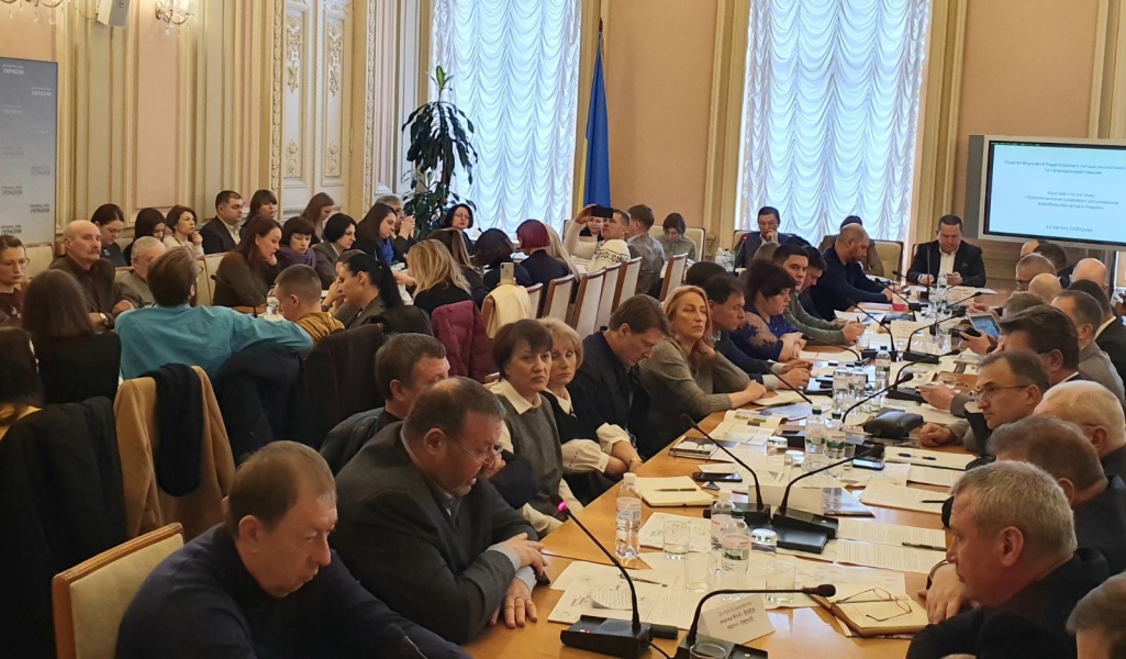 Офис президента поддержал инициативу внедрения европейского регулирования работы норковых ферм