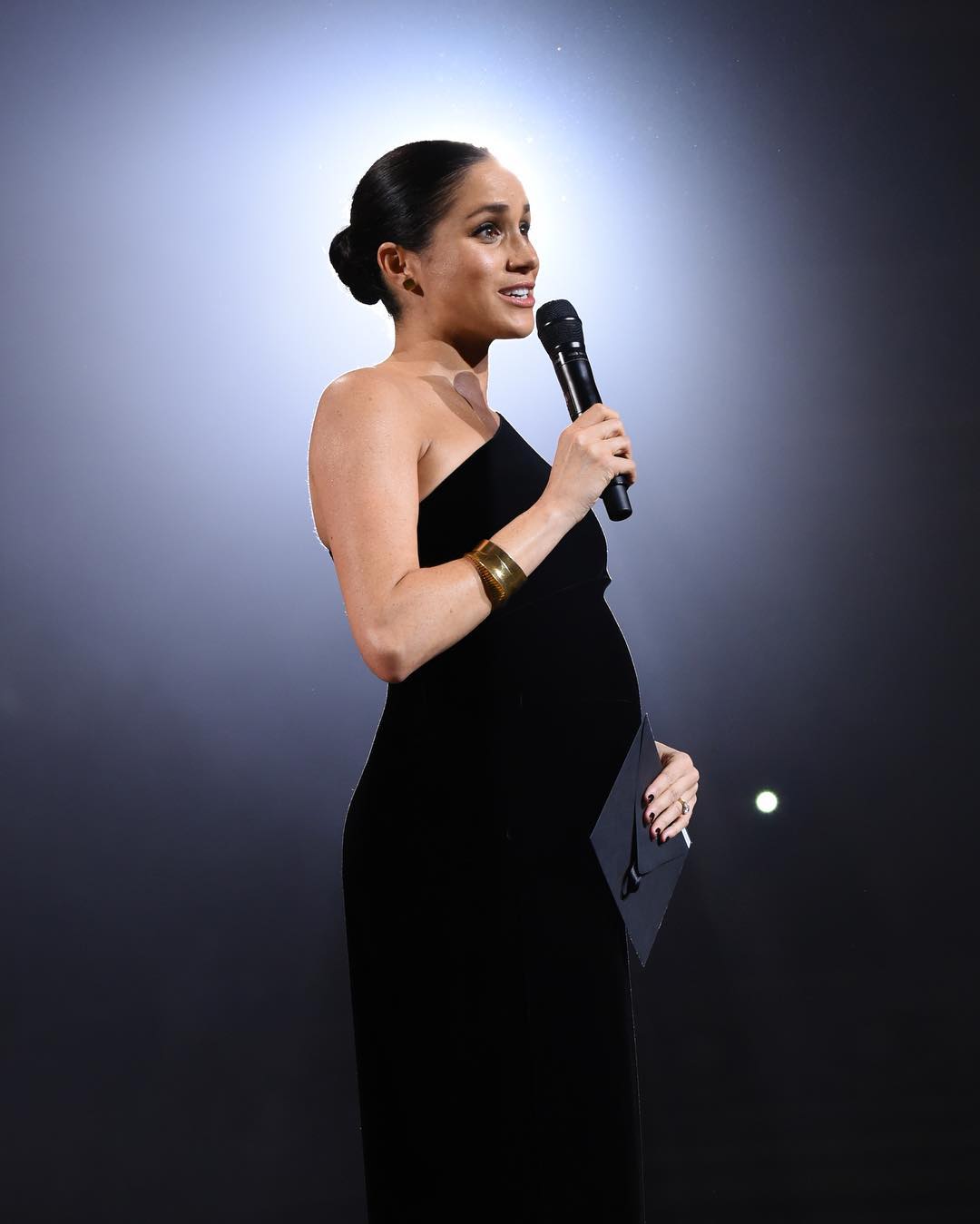 Сума вражає: експерти підрахували вартість гардеробу Меган Маркл