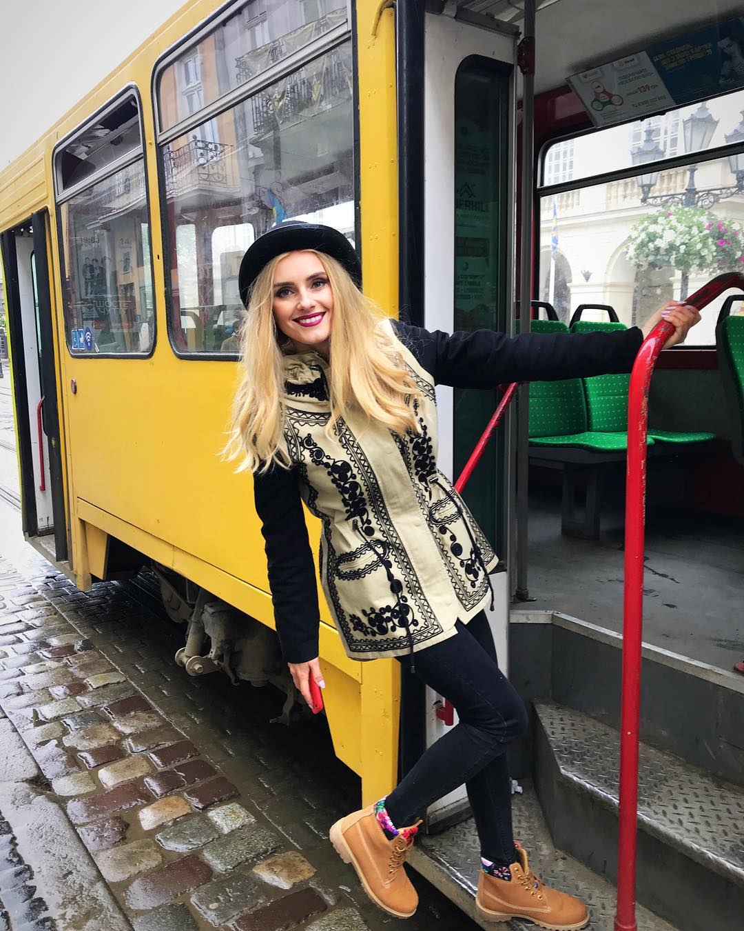 Податковий скандал: Потап, KAZKA і Федишин відповіли на звинувачення з приводу несплати