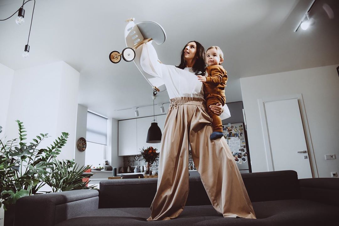 Джамала розповіла, як їй вдається поєднувати кар'єру і материнство