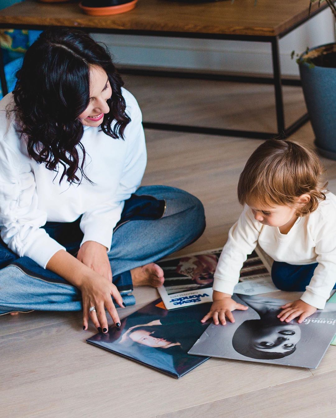 Главный мамин поклонник: Джамала умилила фото с подросшим сыночком