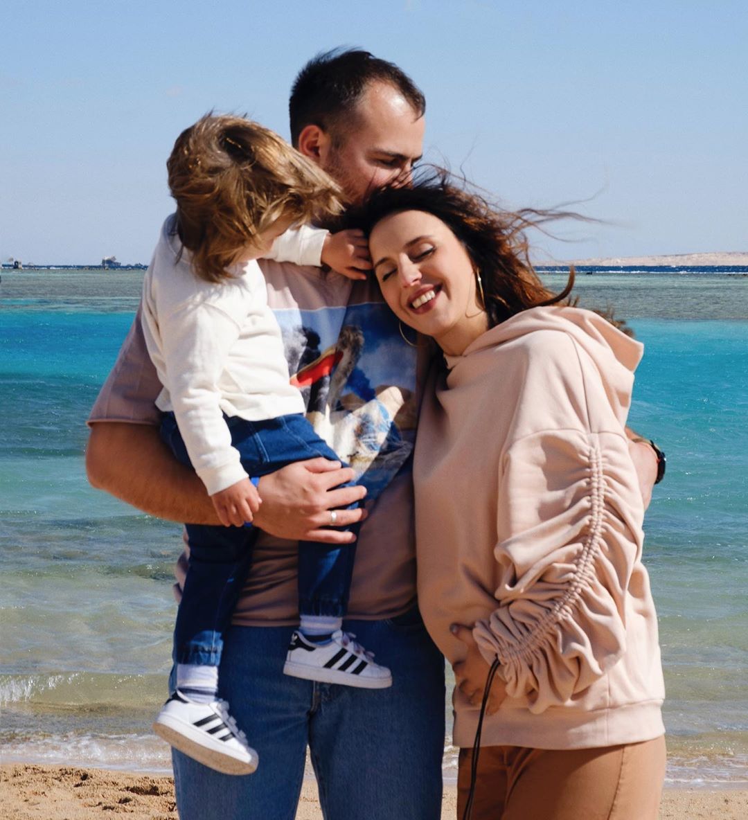 Його очі світилися: Джамала розповіла про реакцію чоловіка на новину про другу вагітність