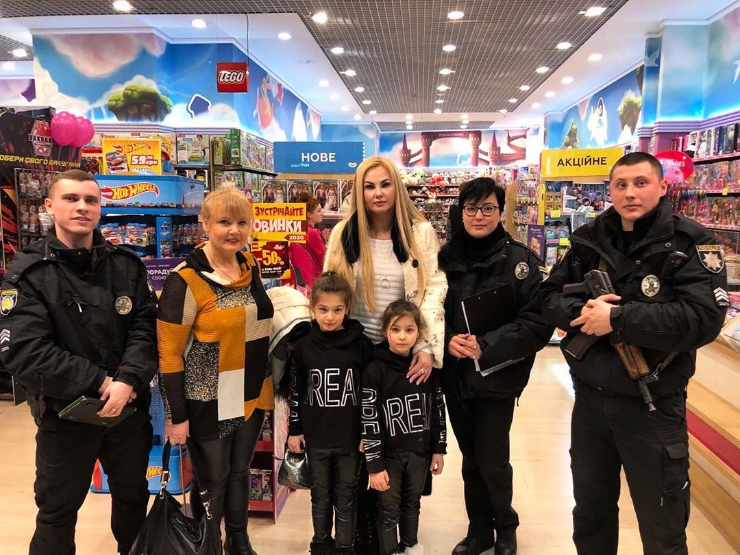 Камалию обворовали в торговом центре Киева: что известно