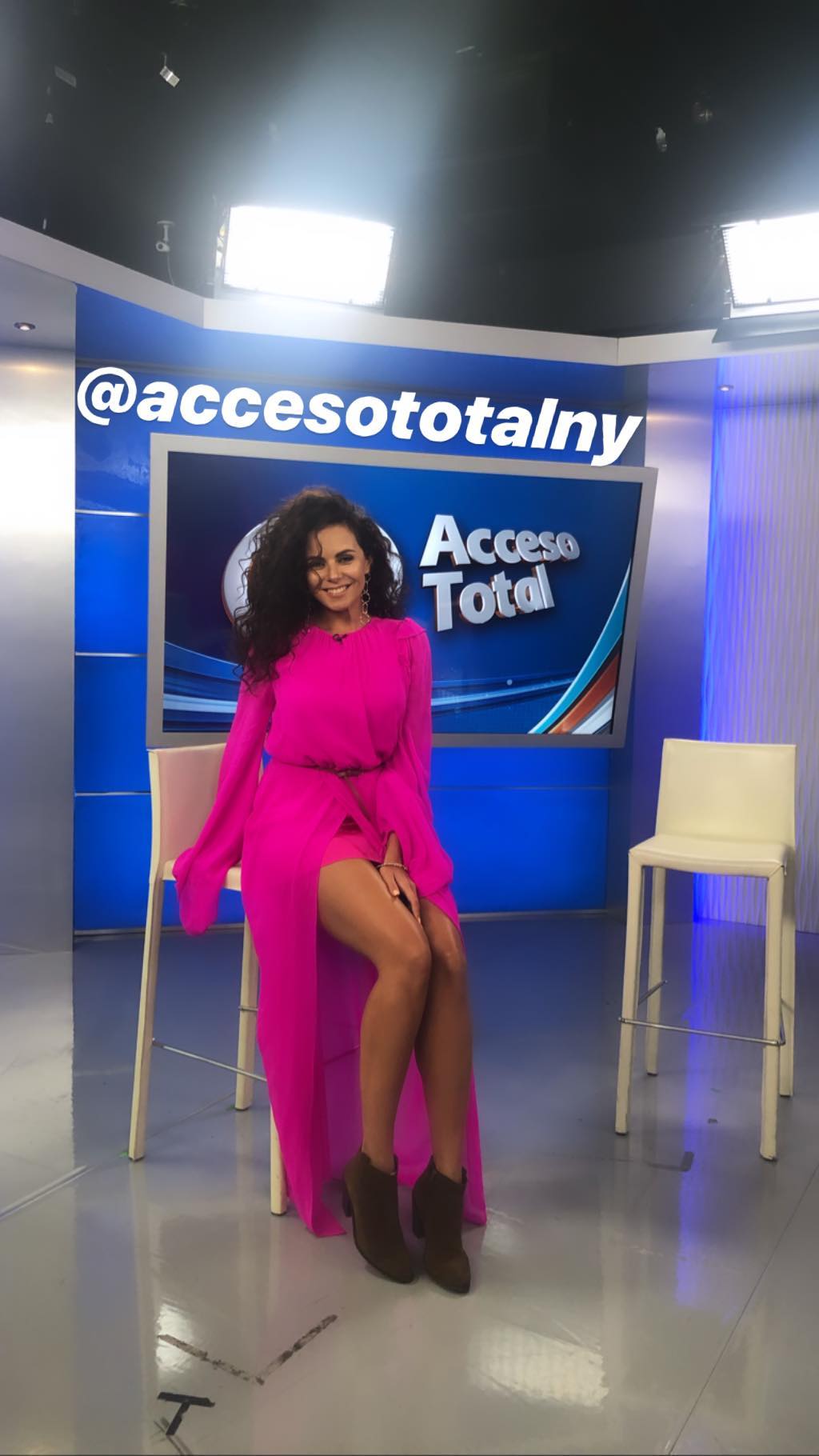 "Хватит меня хвалить!" Каменских смутила Потапа своими откровениями