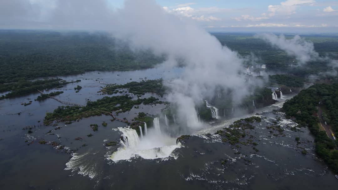 Дмитрий Комаров показал место неземной красоты (фото)