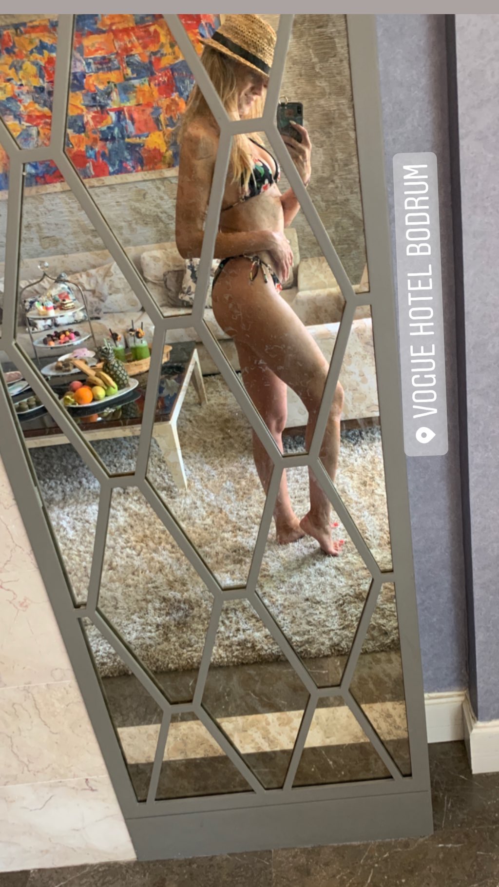 Лакшері-шмакшери і помічник: Леся Нікітюк похвалилася розкішним відпочинком в Туреччині (відео)