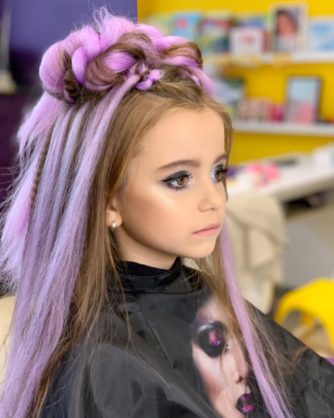 Копия мамы: Лилия Ребрик показала "дико красивую" дочь в образе для Хеллоуина