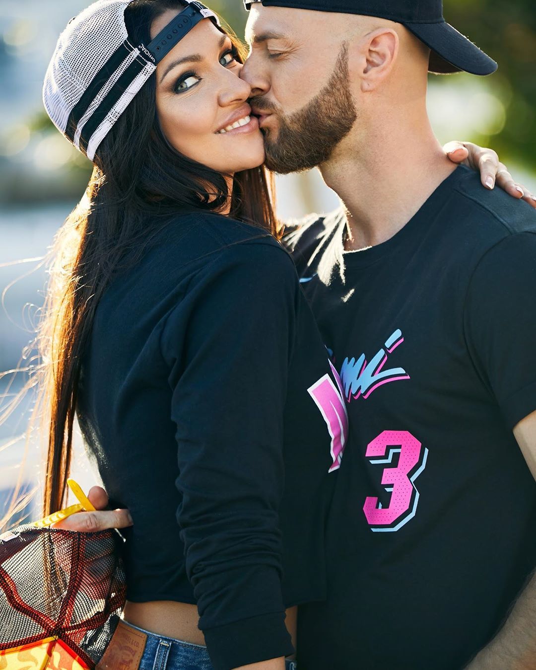 "Хороший папа": Влад Яма умилил велопрогулкой с сыном по Межигорью