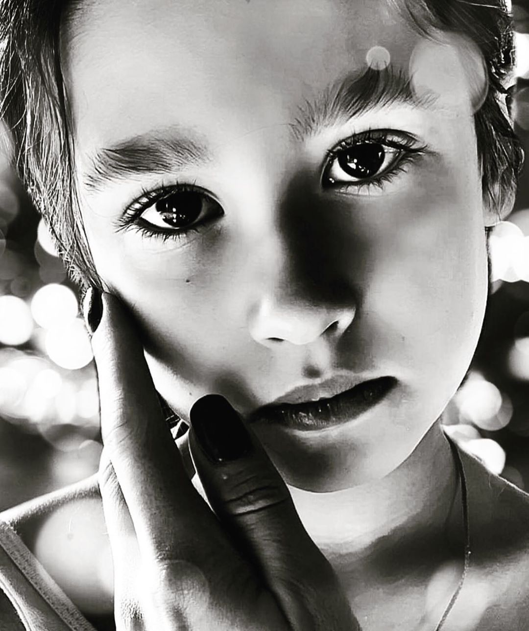 "Неймовірна дівчинка": дочка Лободи зачарувала мережу очима-океанами