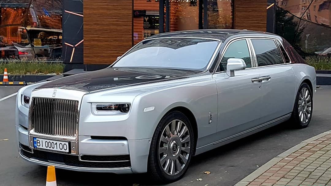 У Києві засвітилося розкішне авто за 21 мільйон: така машина тільки одна в Україні