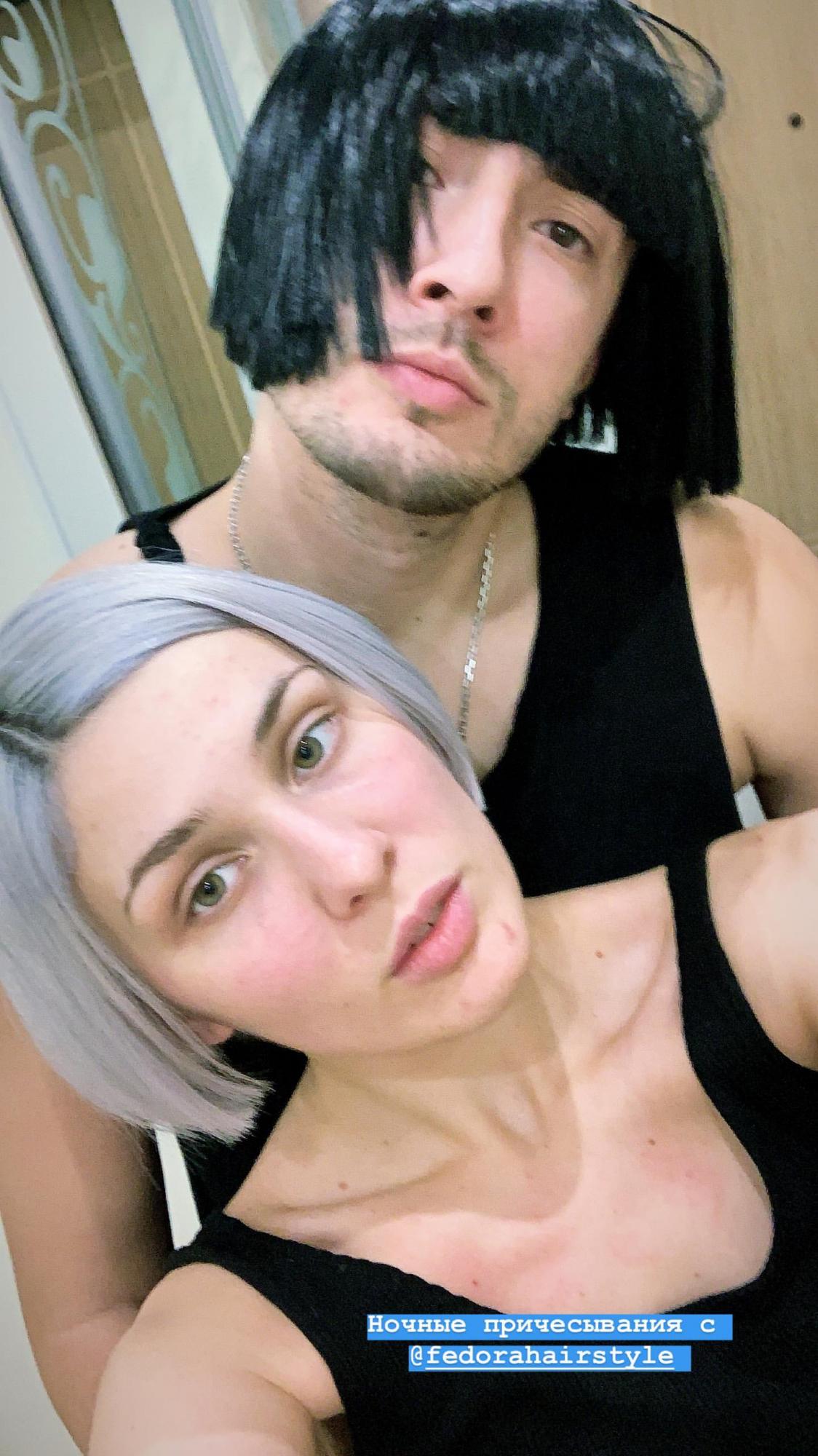"Нічні причісування": зухвала MARUV здивувала оригнальным фото з чоловіком