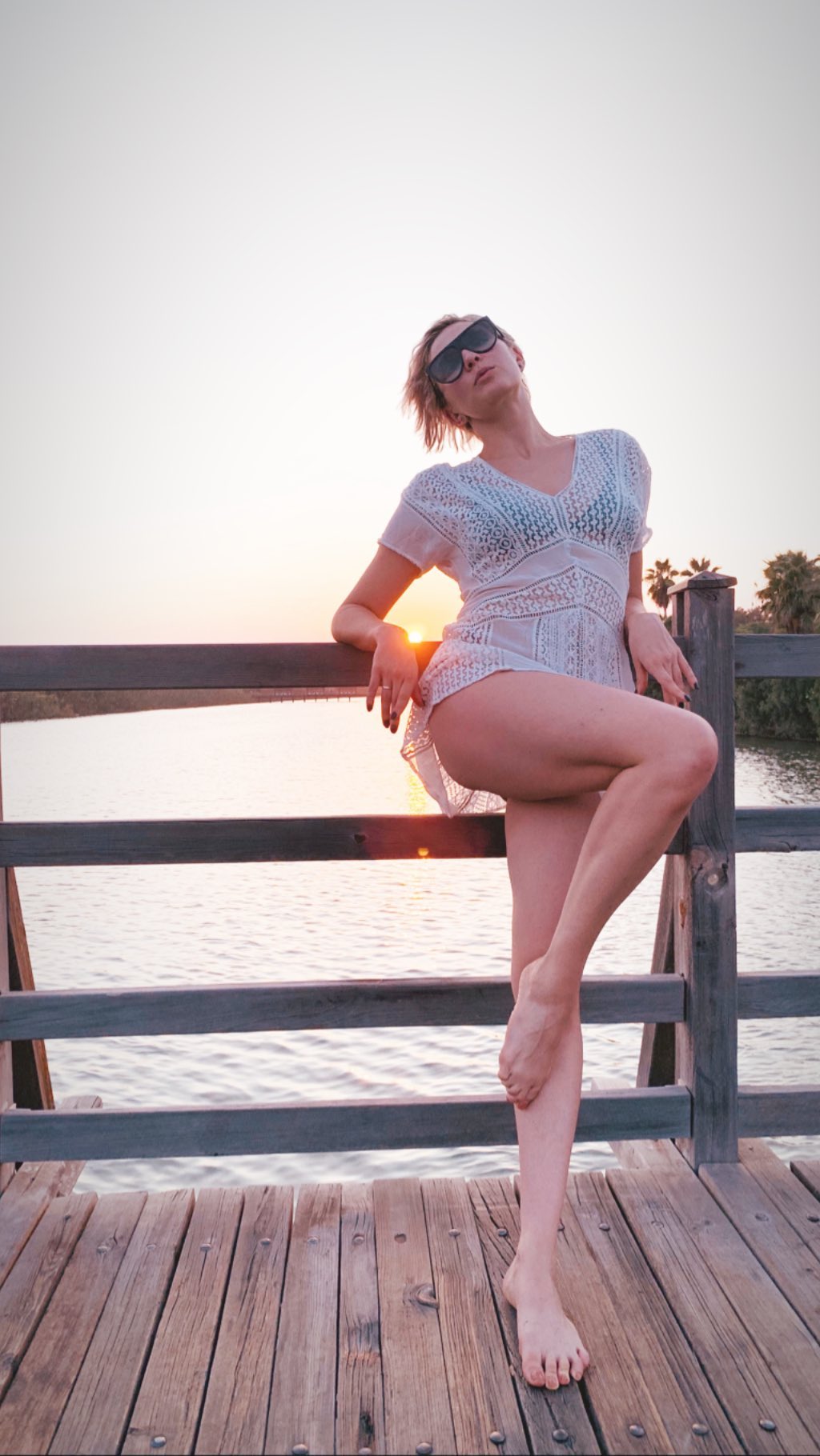 "Лучше, чем у Ким": MARUV похвасталась упругими ягодицами на жарком фото