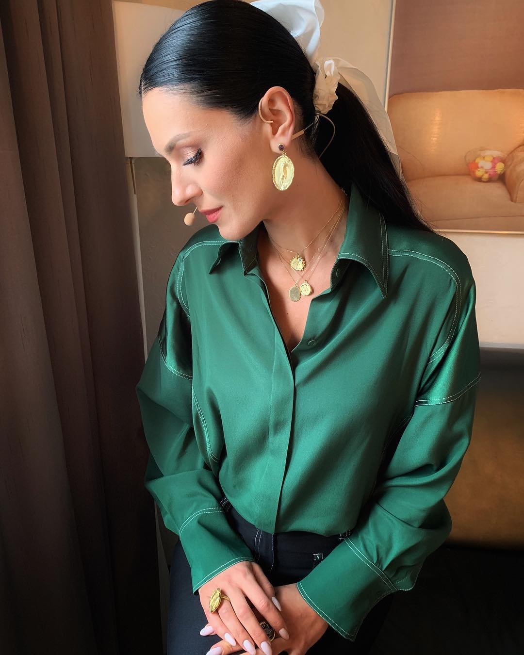 "Испанский типаж": Маша Ефросинина восхитила элегантным образом