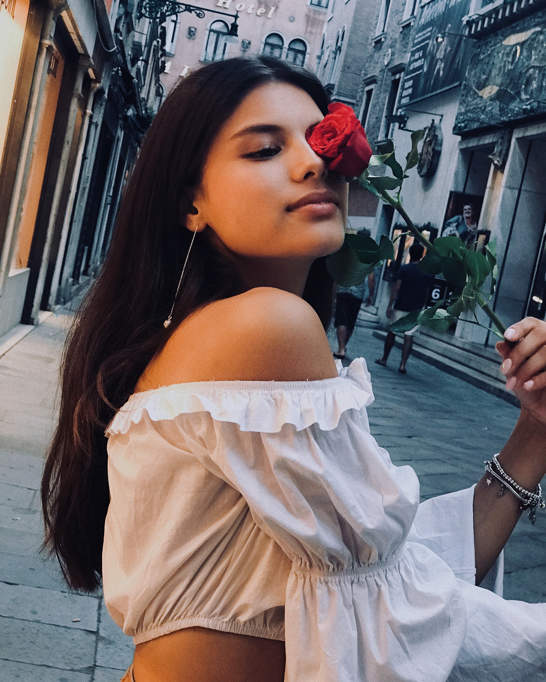 Нежная Michelle Andrade