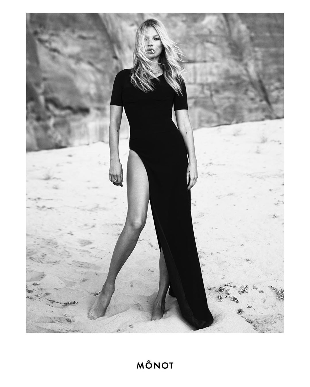 Ці ноги! 46-річна Кейт Мосс демонструє бездоганну фігуру в сукні з екстремальним розрізом