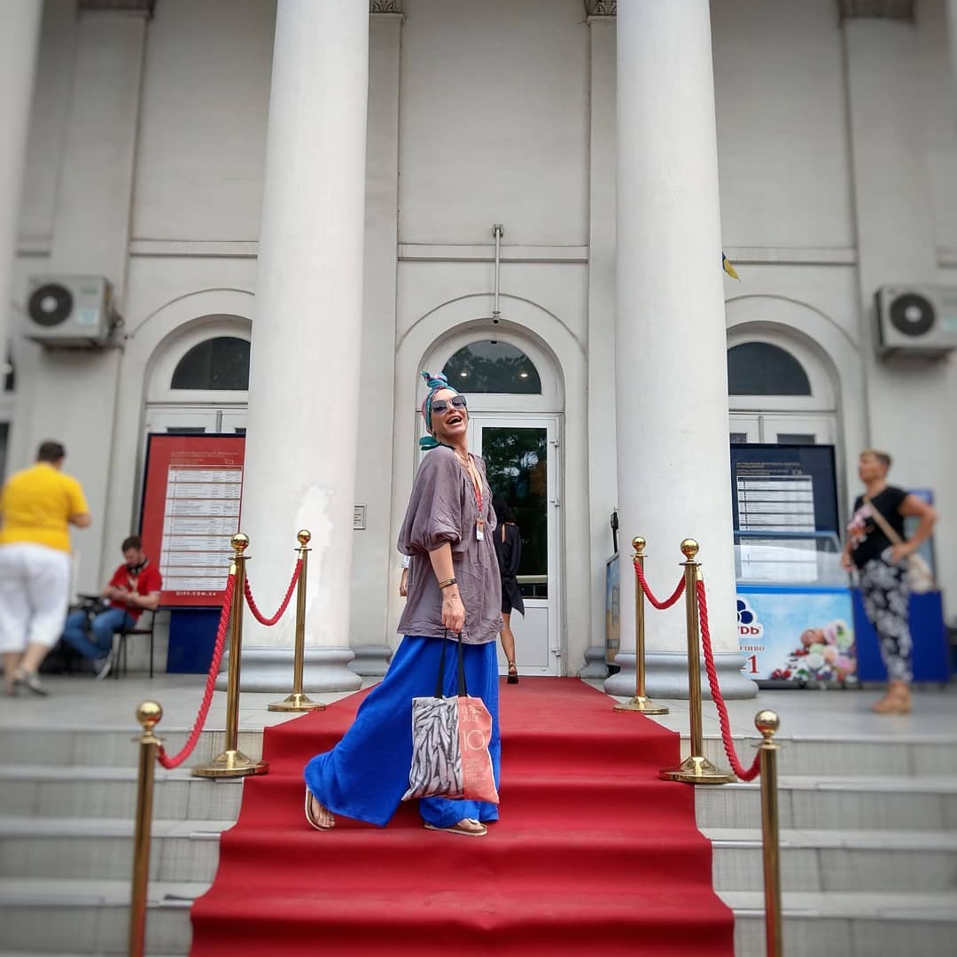 Ярко и задорно: дива Монро поделилась колоритными фото с Одесского кинофестиваля