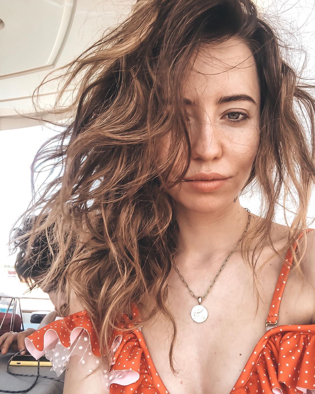 Найди Дантеса: Надя Дорофеева позабавила "сонным" фото из отпуска