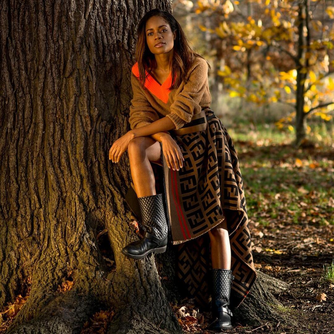 Британська актриса показала образ від українського дизайнера