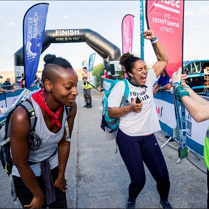 Меган Маркл звільнила свою "праву руку" і тепер сама шукає няню для Арчі