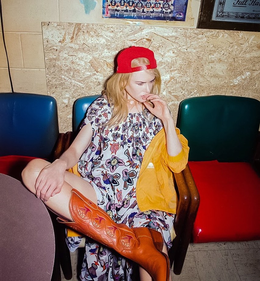 Їй точно 53? Ніколь Кідман у молодіжному образі захопила квітучим зовнішнім виглядом