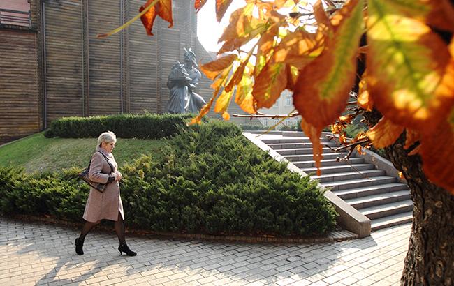 Какая погода ждет украинцев в октябре: прогноз народного синоптика