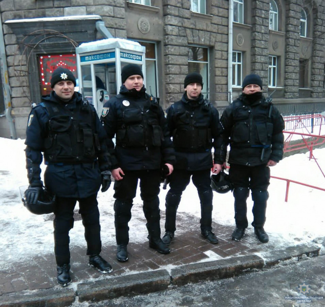 Марш в Киеве: за правопорядком в центре столицы следят 3000 силовиков