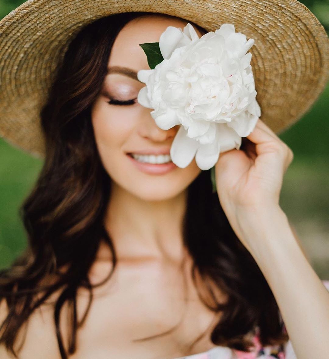 12 років шлюбу і двоє дітей: фото красуні, з якою розлучається Остапчук