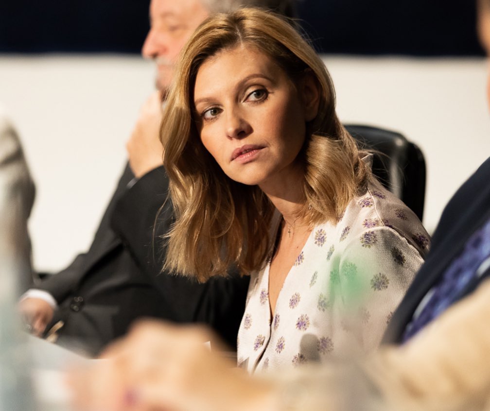 Олена Зеленська вразила українців своїм зовнішнім виглядом (фото)