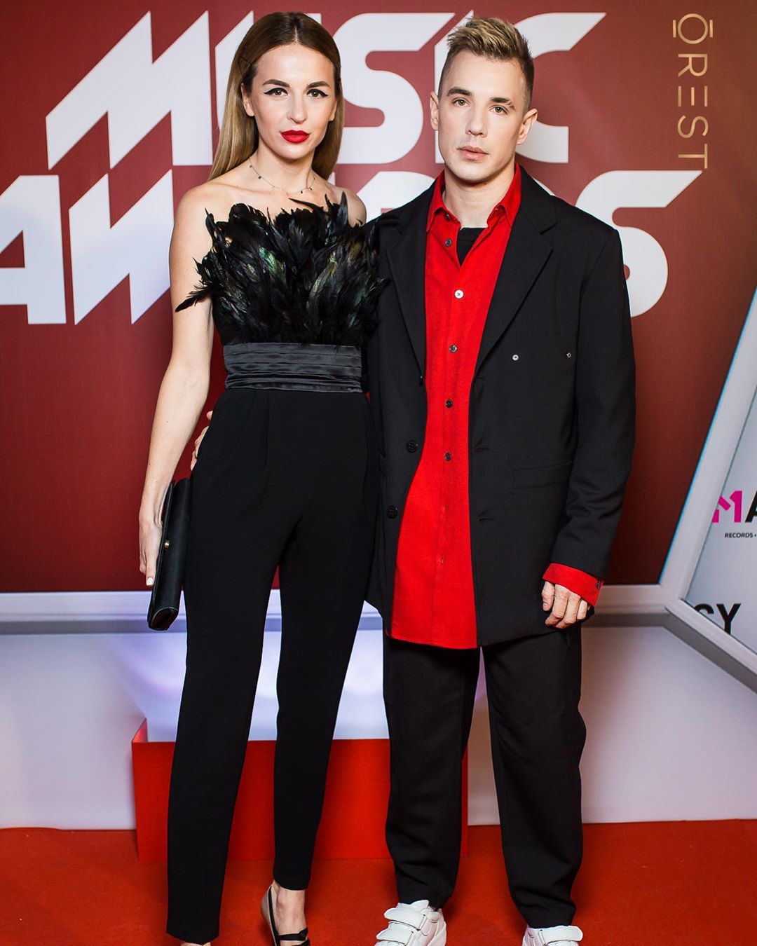 Вільний, як вовк: відомий український співак розлучився з дружиною