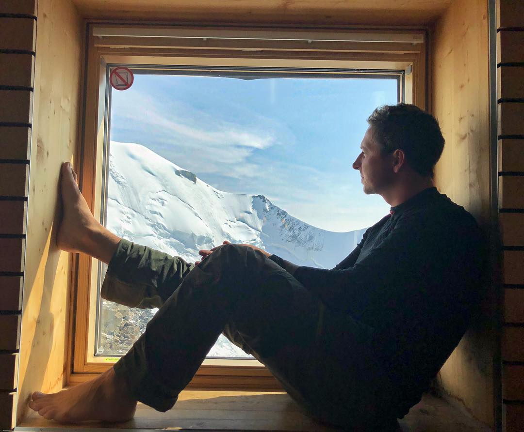 "Неймовірне випробування": український шоумен підкорив найвищу точку Європи