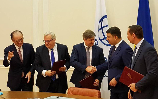 Минфин обязался полностью выйти из капитала Укргазбанка