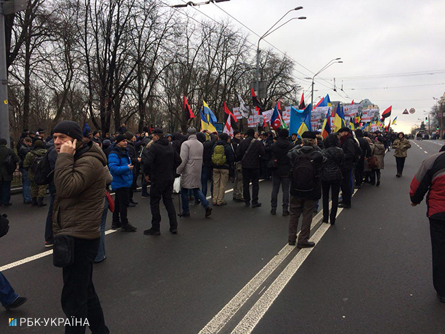 У Києві прихильники Саакашвілі перекрили рух по вулиці Володимирській