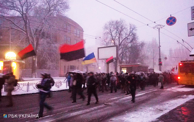 Близько тисячі участників маршу прибули до будівлі ГПУ