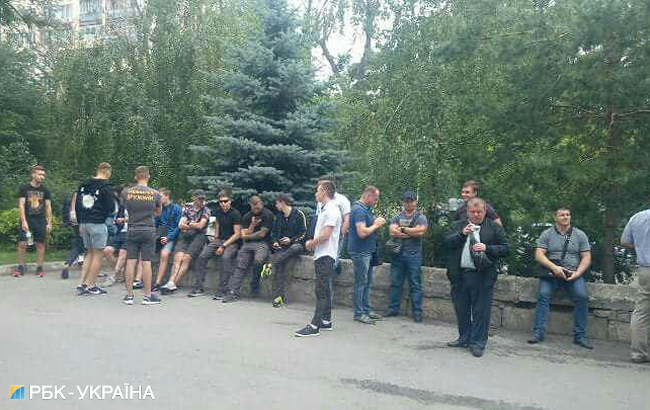 Напад на ромів у Києві: підозрюваного відправили під домашній арешт