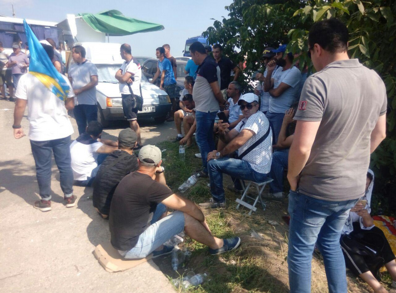 В Одесской области протестующие частично перекрыли трассу