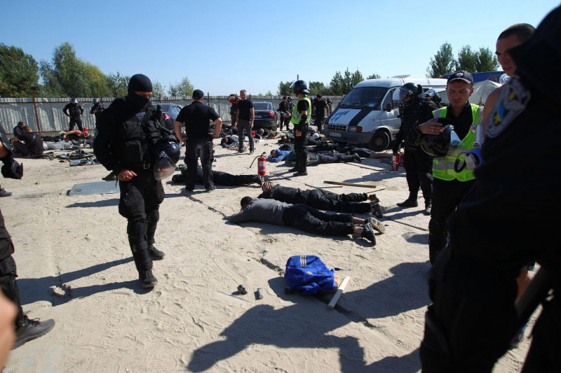 На месте скандальной застройки на Осокорках снова произошли столкновения